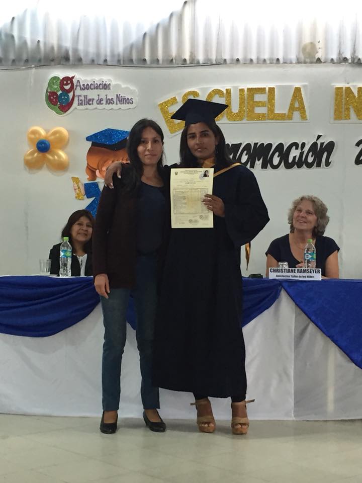 Ecole inclusive à Lima, remise des diplômes en juin 2018
