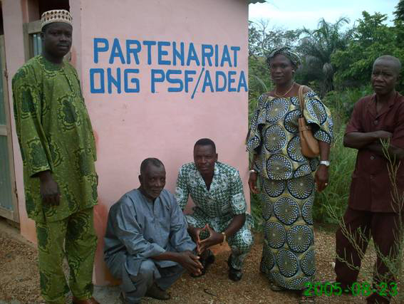 les latrines financées par Partage sans Frontières