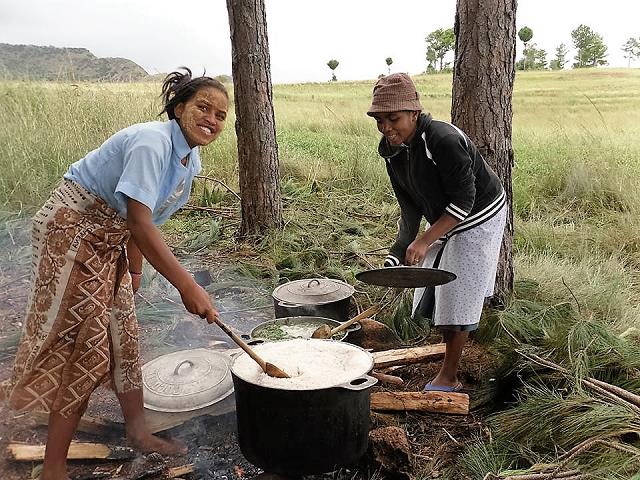 20160403_madagascar_andrahalana-03.jpg