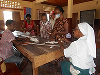 Production de craies dans le centre de Morondava