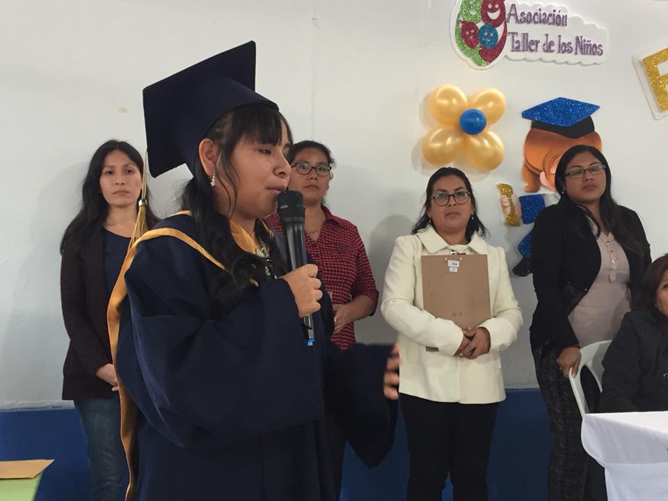 Ecole inclusive à Lima, remise des diplômes en juin 2018