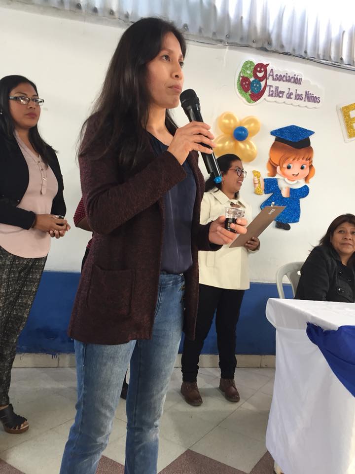 Ecole inclusive à Lima, remise des diplômes en juin 2018